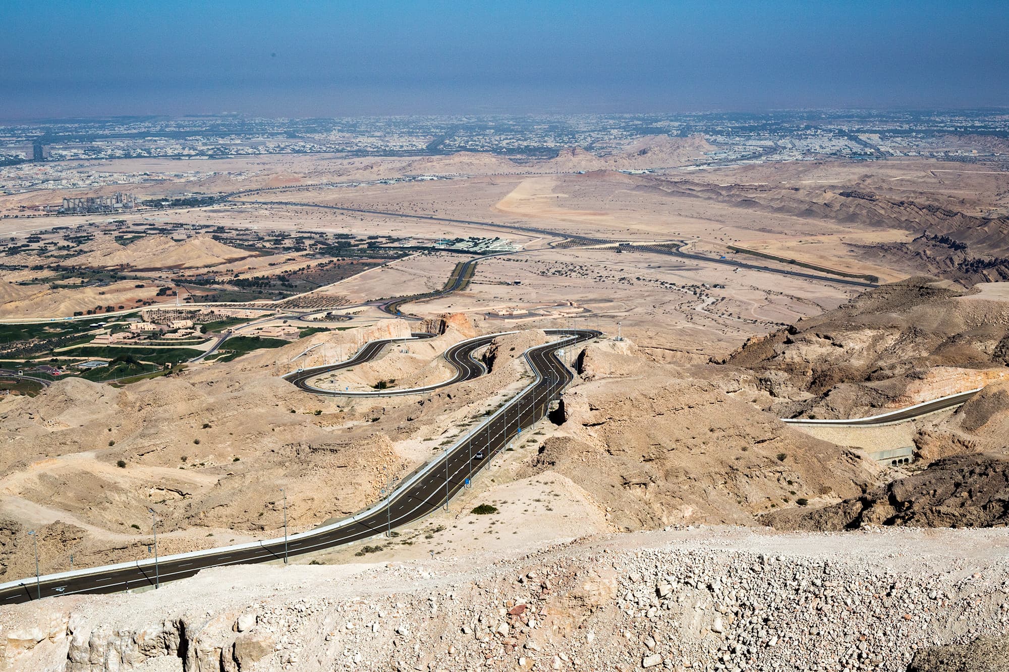 TJ2A2153-al-ain-roads