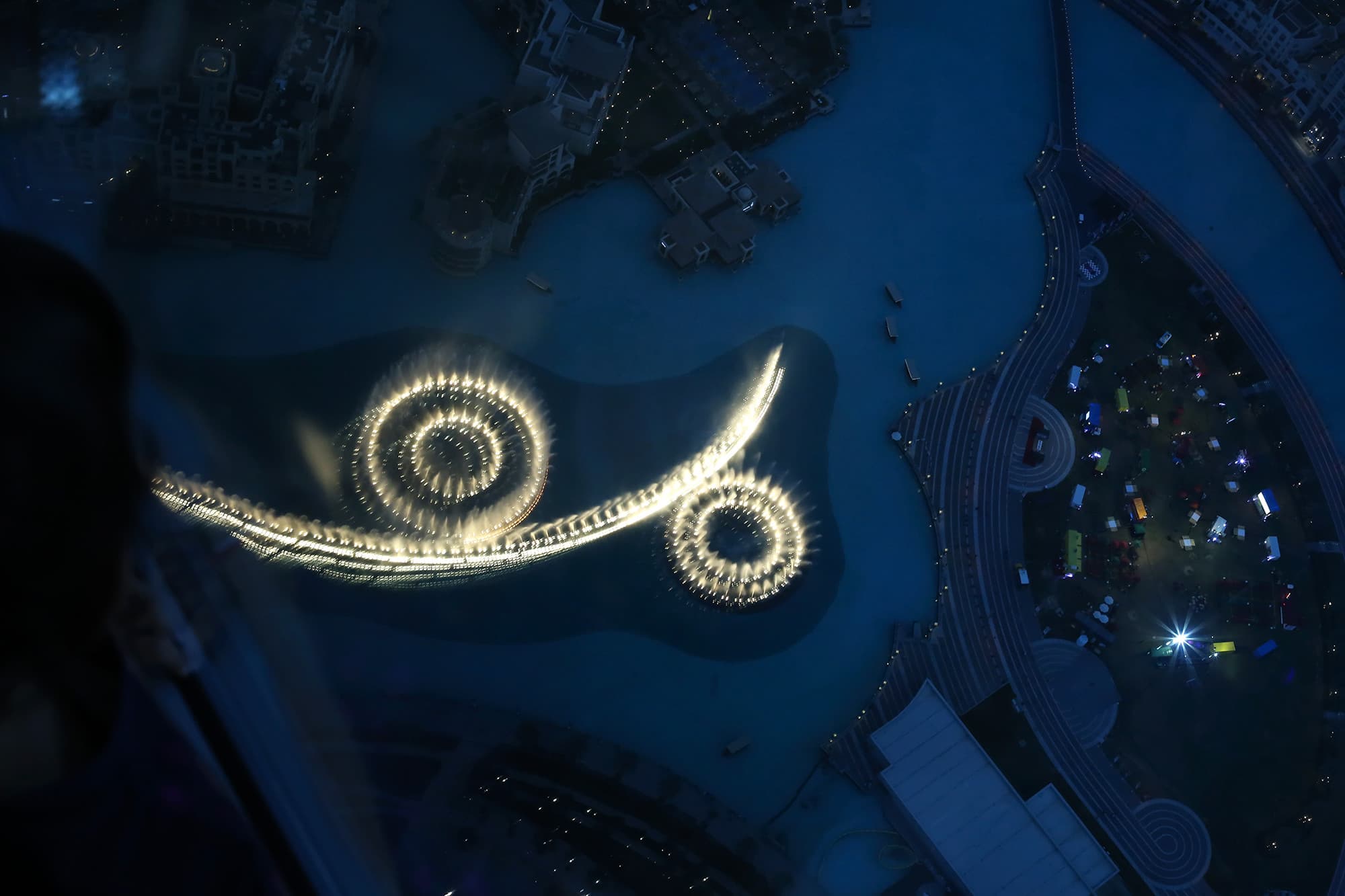 TJ2A2668-fountain-from-bk