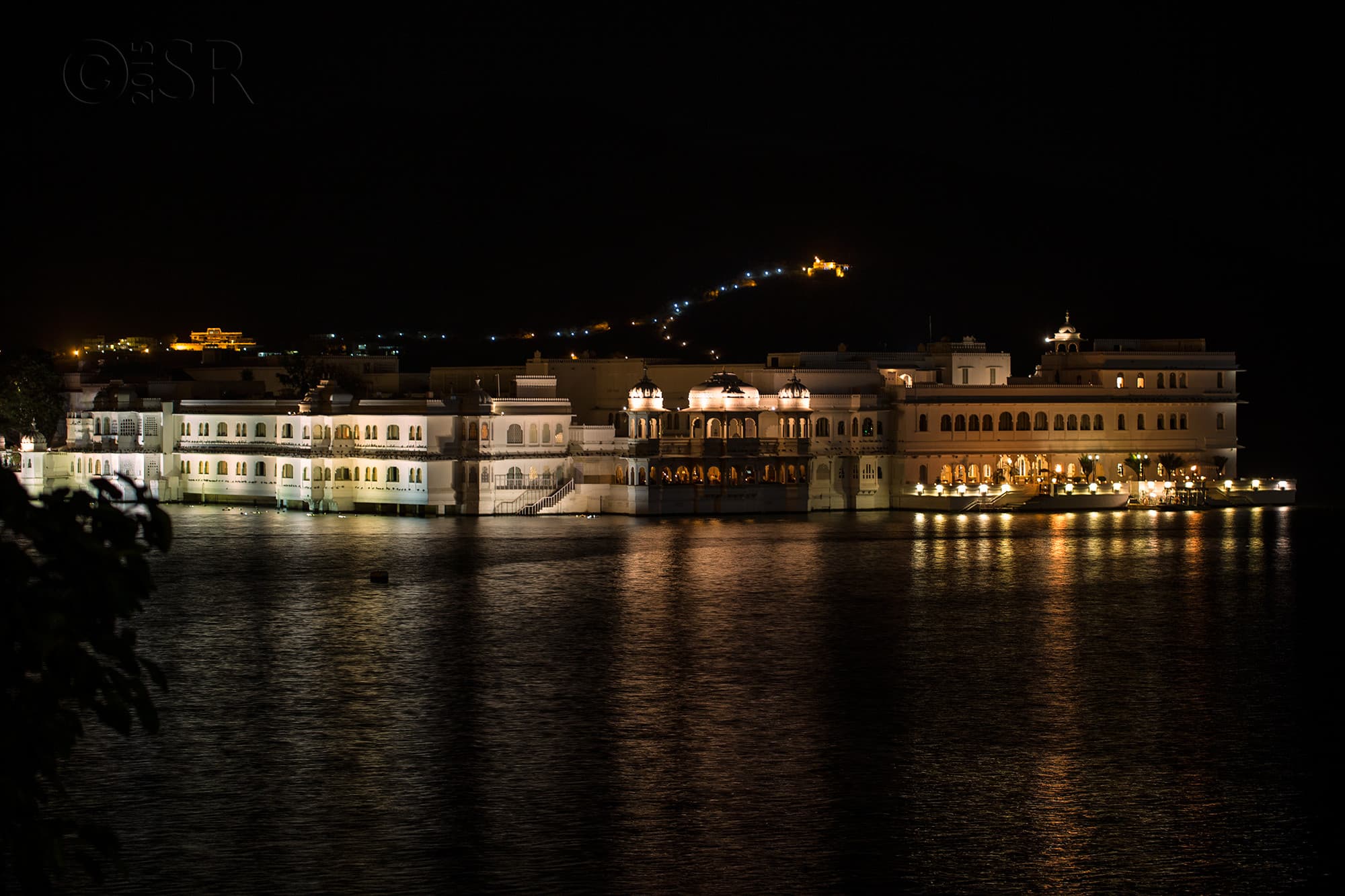 TJ2A3439-lake-palace