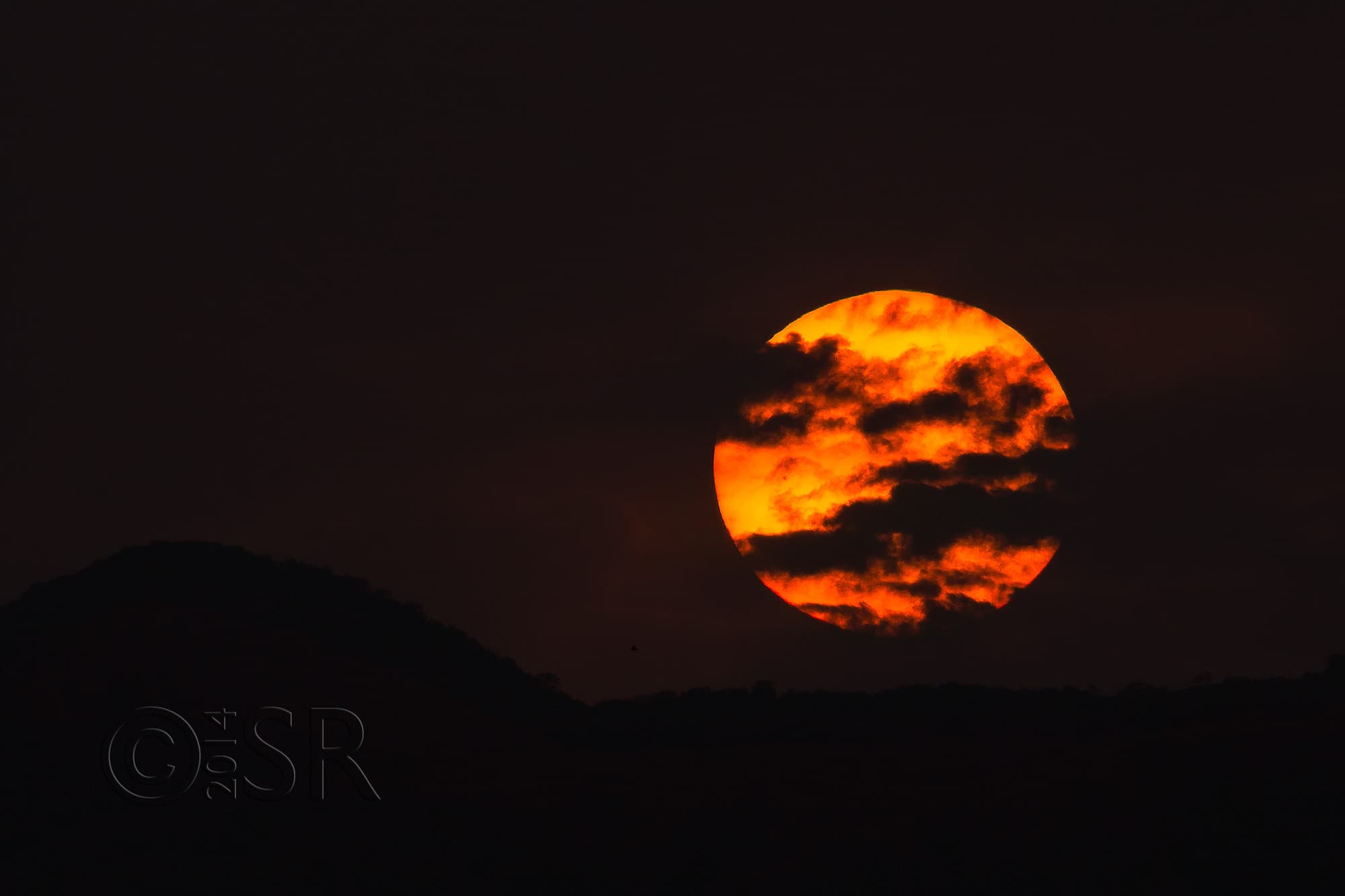 TJ2A5820-fire-in-the-sky